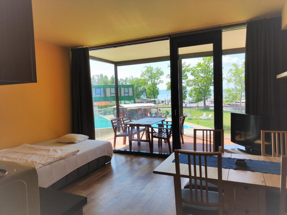 Soleil Apartmanok Balatonlelle Exteriér fotografie